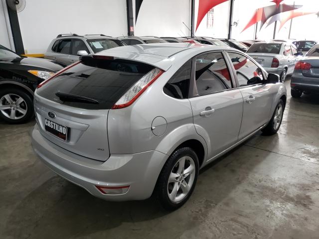 Focus Hatch GLX 2.0 16V (Flex) 2011 - Foto 2