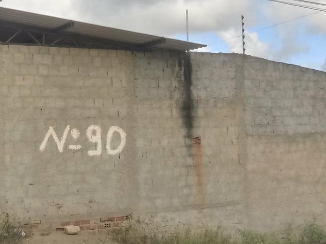 Casa com galpao a venda - Foto 3