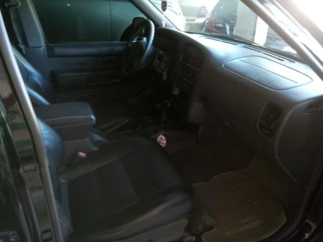 Nissan Pathfinder - Foto 5