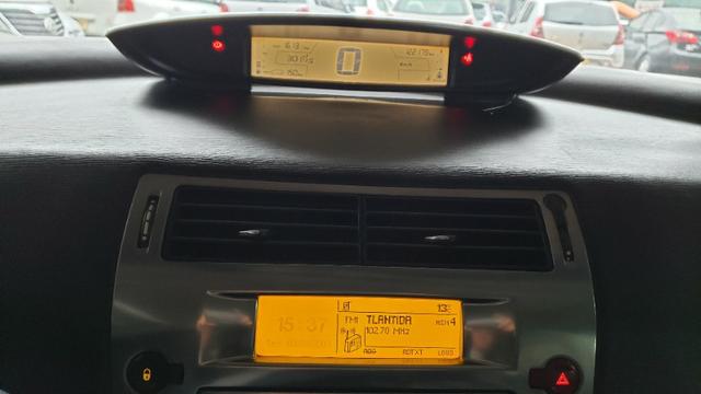 Lindo C4 Exclusive 2.0 flex Completo Automático com 4 pneus novos e revisado - Foto 10