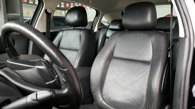Lindo C4 Exclusive 2.0 flex Completo Automático com 4 pneus novos e revisado - Foto 8