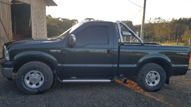 F250 XLT L mwm 6cc ano e modelo 2005 - Foto 9