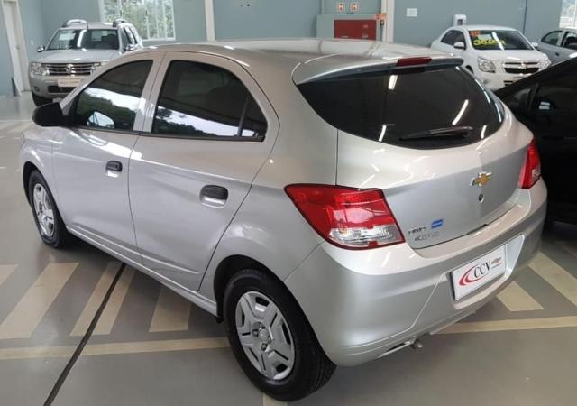 Chevrolet Onix JOY 4P - Foto 6