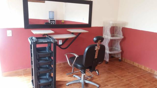 Arrendo salão para Cabeleireiras/Manicure - Foto 4