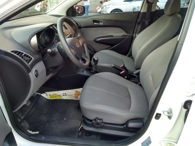 Hyunday HB20s 2014/2015 1.6 Comfort Plus 16V Flex 4P - Foto 10