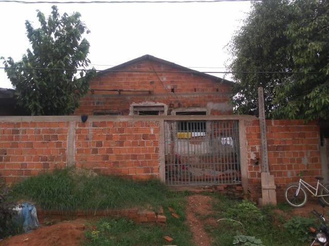 Vendo(200mil) ou Troco em Chácara ou Colônia próximo de Rio Branco