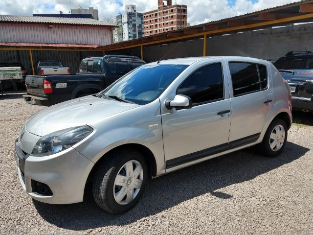 Sandero - Foto 4