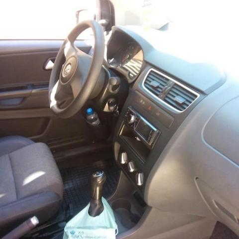 VW Fox 2013 Trendline Flex 1.6 - direção hidráulica, vidros elétricos e travas elétricas - Foto 4
