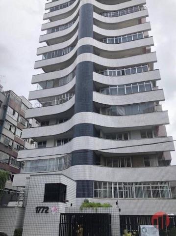 Ótimo apartamento nascente com três quartos e dce