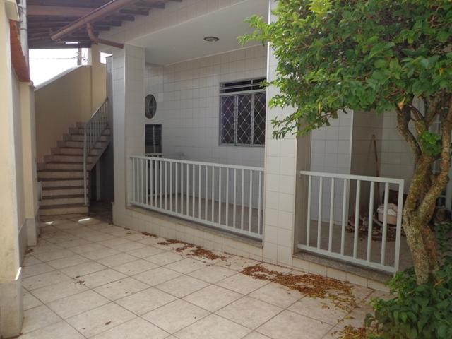 Casa à venda com 3 dormitórios em Caiçara, Belo horizonte cod:4135