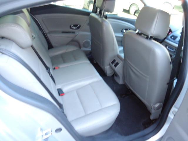 Renault Fluence 2.0 Previlege 2014 - Foto 13