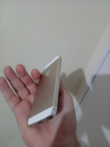 IPhone 5s dourado - Foto 3