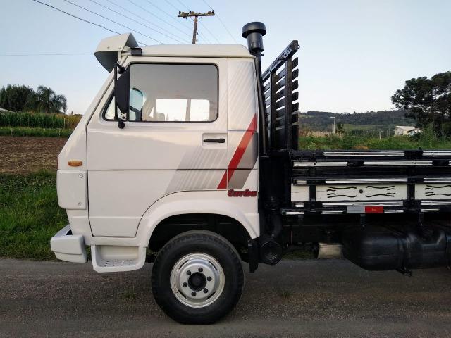 Volkswagem 7-90s ano 1988 impecável motor MWM 229 turbinado - Foto 6