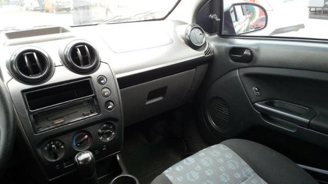 Ford Fiesta 1.0 2011 Completo - Foto 11