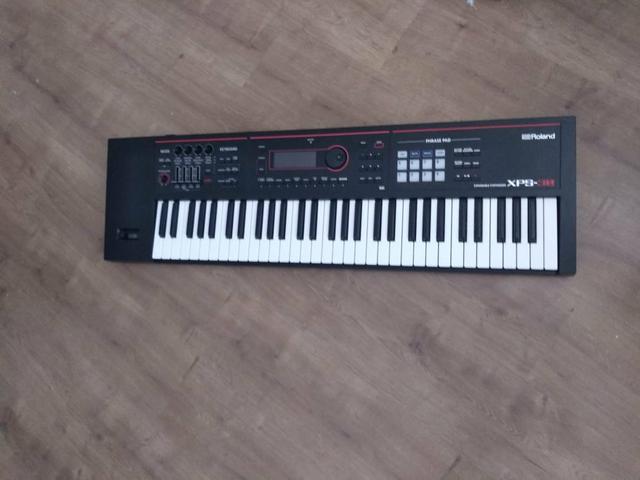 Roland korg fanton motif trocas acordeon nord Yamaha casio Kurzweil