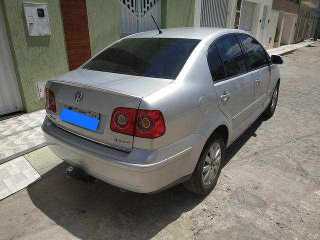 Polo Sedan Comfortline 1.6 - Foto 3