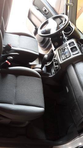 Pajero TR4 2010/2010 - Flex - prata - 4x4 automática - em ótimo estado - Foto 7