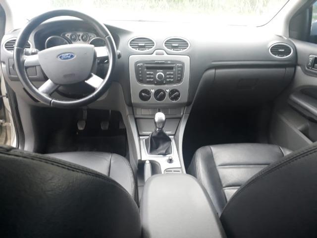 Focus 1.6 Hatch - Foto 5