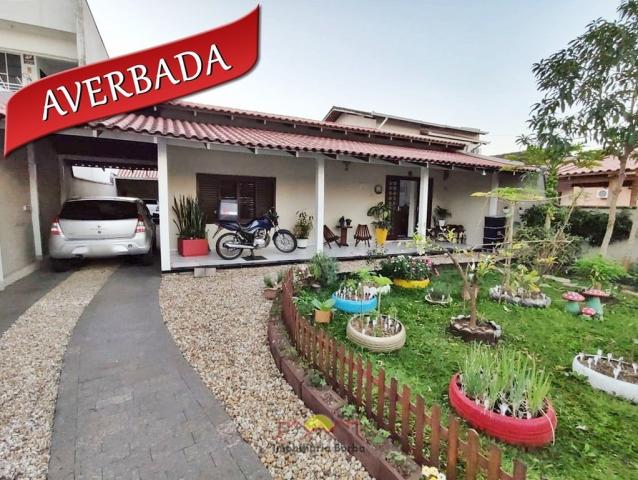Casa Averbada com 04 Quartos no Aventureiro
