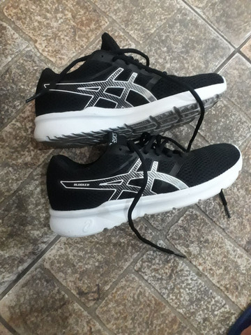 tenis asics blocker é bom
