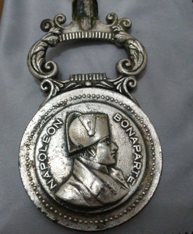 Antigo abridor