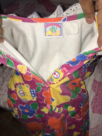 Macacão Infantil Importado - 5 a 9 meses - Foto 4