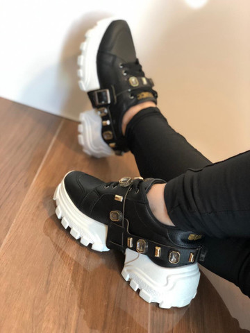 tenis tratorado gucci