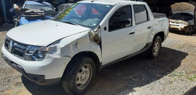 Duster Oroch exp 1.6 16V Hi-Flex sucata para peças DL147 - Foto 2
