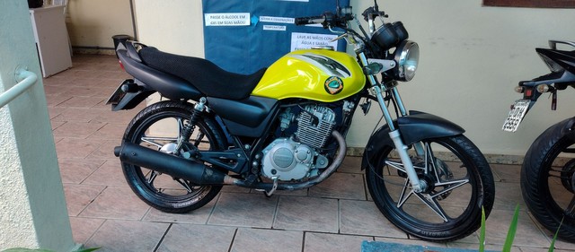 SUZUKI YES 2010