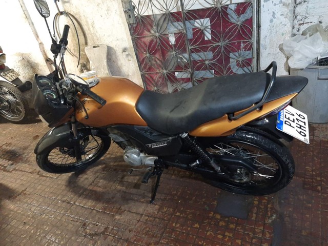 TITAN 150 KS 2010