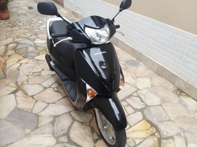 HONDA LEAD 110 ANO 2010
