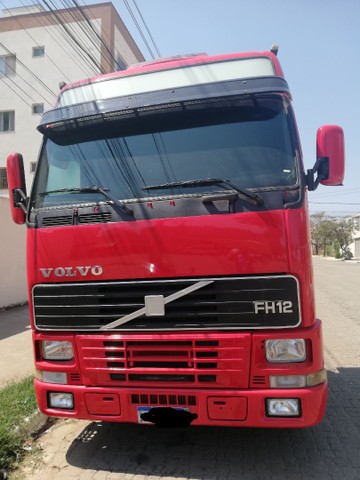 CAMINHAO VOLVO FH 99/2000