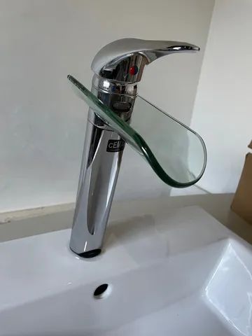 Vende-se Torneira Lavatório Monocomando 