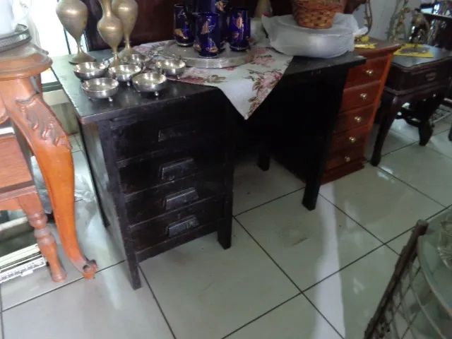 escrivaninha antiga madeira pequena