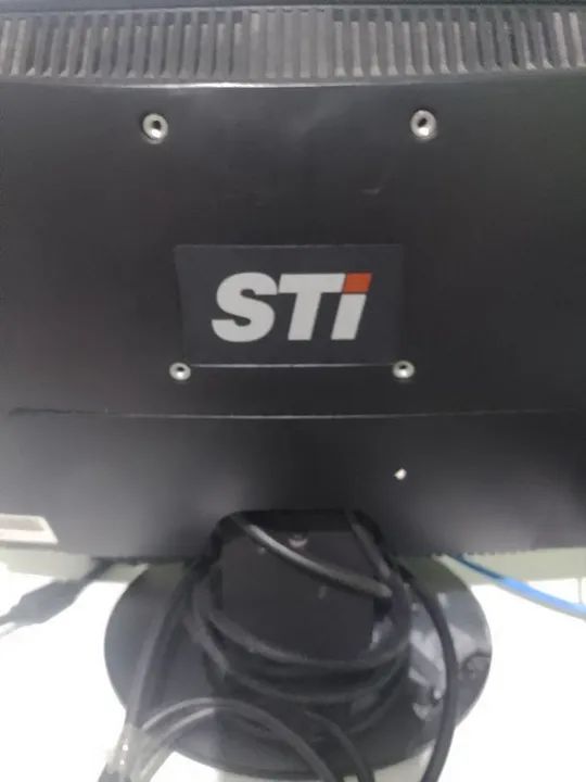 Monitor Semp Toshiba  - Foto 3