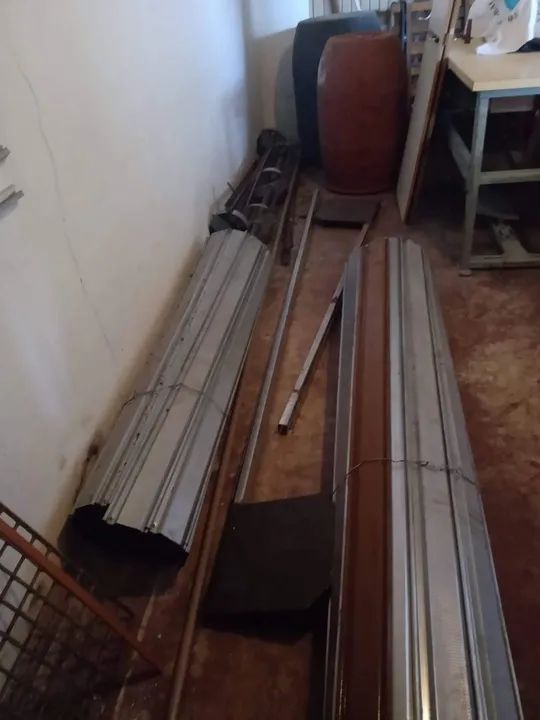 Porta e janela cortina nova - Foto 3