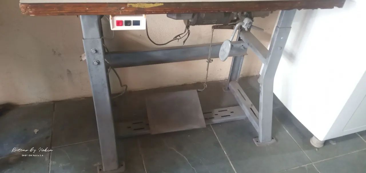 Máquina de costura industrial Mitsubishi  - Foto 2