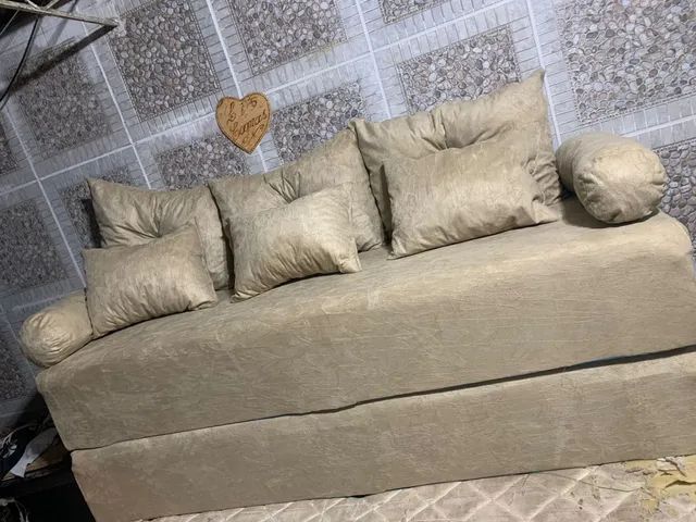 Sofa cama 8 almofadas de fábrica 