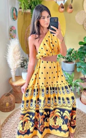 Vestido farm P novo 