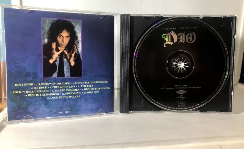 CD DA BANDA DIO COM O TITULO DIAMONDS - THE BEST OF DIO - Foto 4