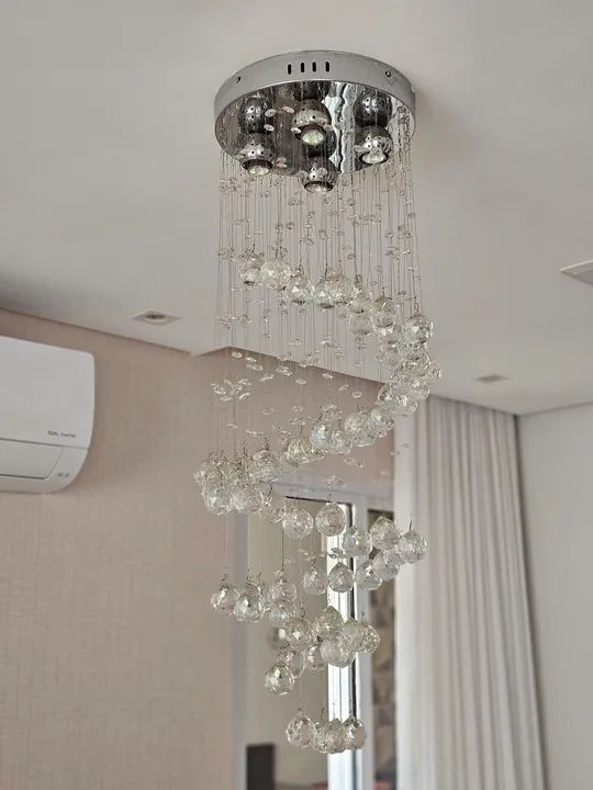 Maravilho Lustre de Cristal. Não compare com parecidos de acrílico ou plástico  - Foto 5