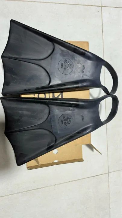 Nadadeira Excel Rebel - Tam M (nova) - Foto 2