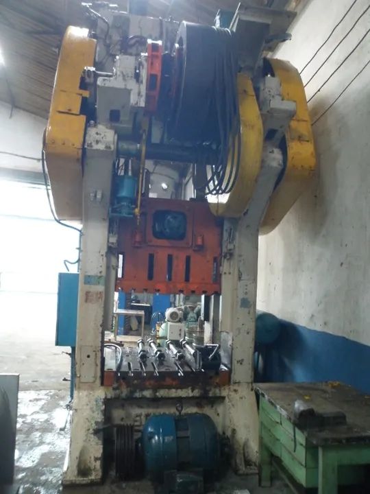 Prensa Freio Fricção Schuler 250 Ton. C/ Almofada - Foto 2