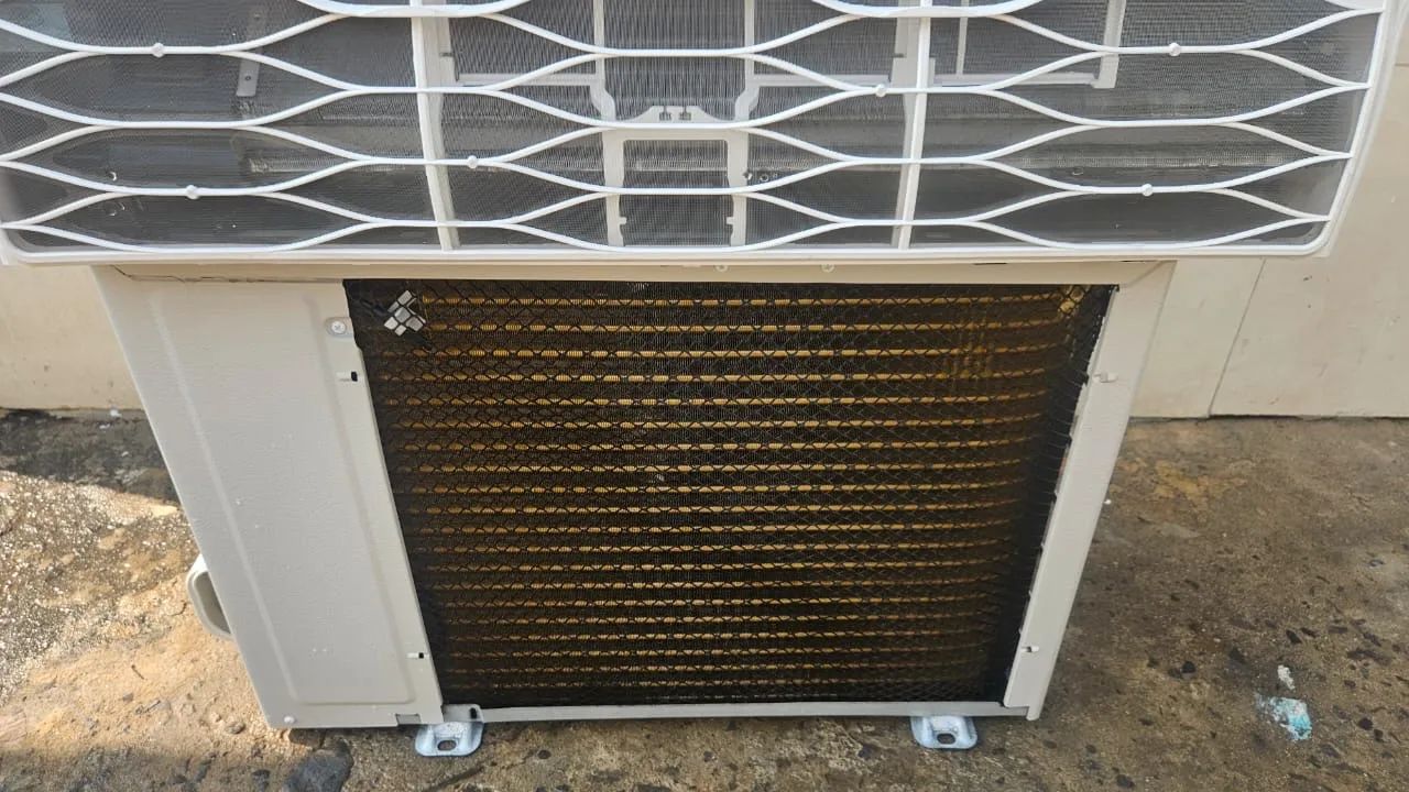 Ar Condicionado LG Split 12.000 BTUs -novo - Foto 4