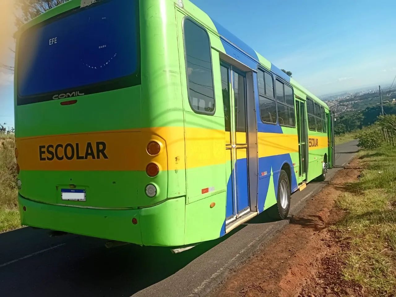 Ônibus Escolar em Ótimo Estado - Foto 4