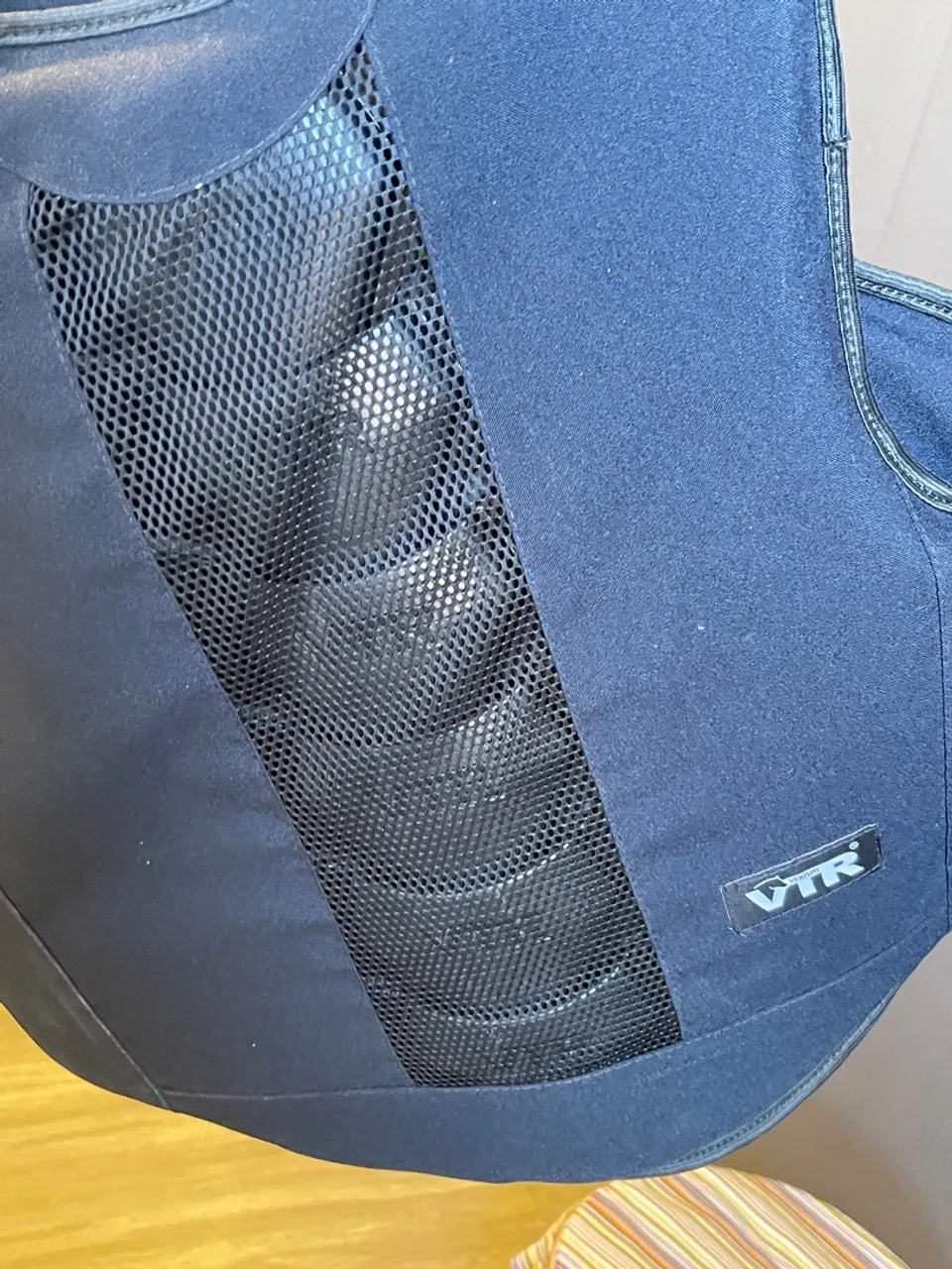 KIT HIPISMO - Colete hipismo VTR, capacete Instep Higt Quality e chicote