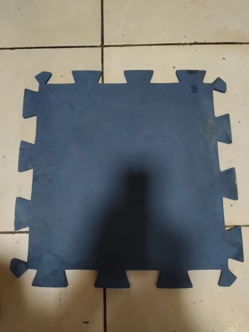 Tatame 50 por 50. 70 peças . Retirada  Recanto das Emas.. 550 reais. *