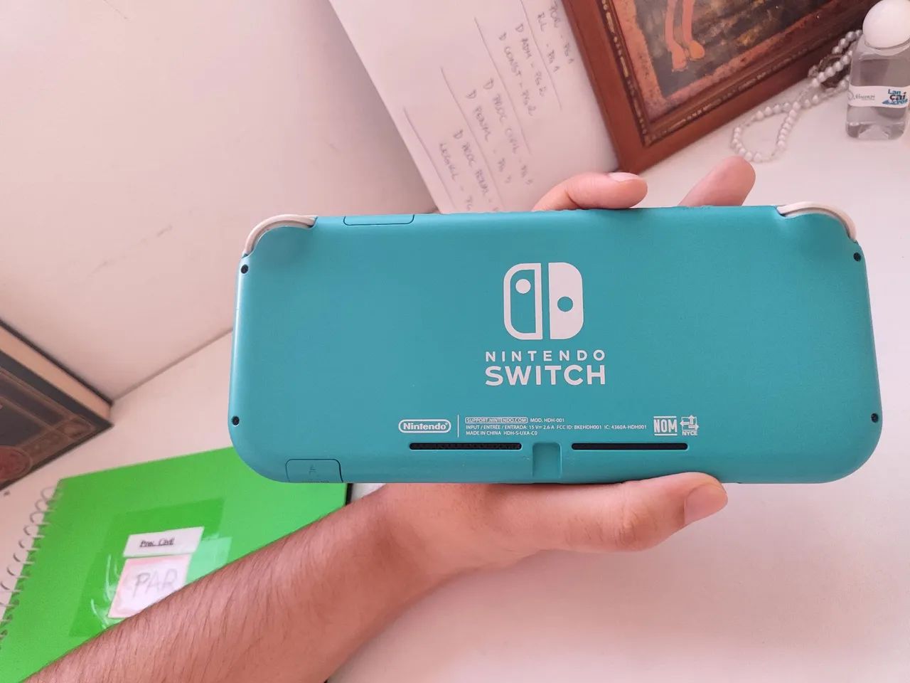NINTENDO SWITCH LITE USED64318473496705124