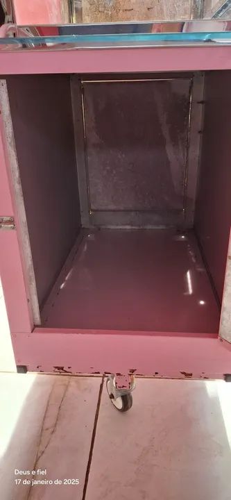 Carrinho de bolos e doces para vendas na rua  - Foto 3