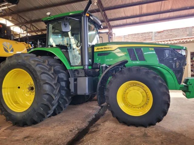 Trator John Deere 7M 200 Ano 2024 - Foto 2